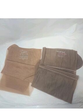 VINTAGE Hanes Topaz Vintage Seamless Garter Stockings Size 10 1/2 NOS- 2 PR
